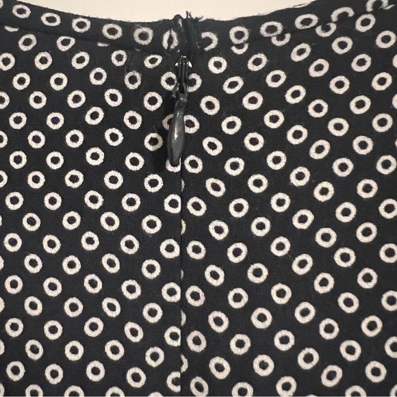 Ann Taylor Black and White Patterned Tailored Midi Dress - Picture 5 of 5